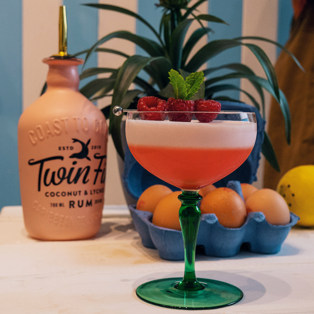 The Sip & Swoon 🍸💕